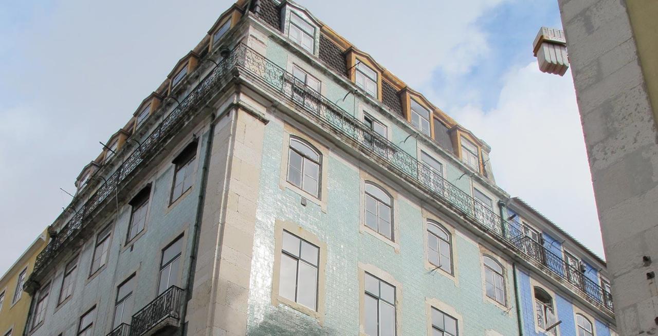 Quarto Com Varanda Na Rua Dos Douradores Lisabona Exterior foto