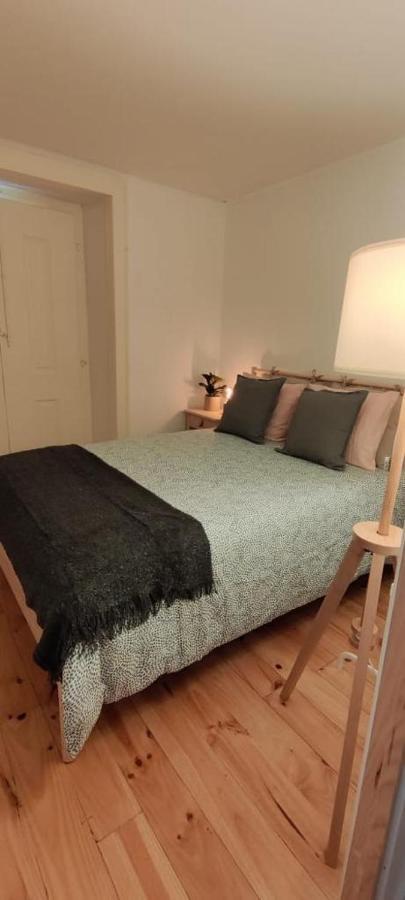 Quarto Com Varanda Na Rua Dos Douradores Lisabona Exterior foto