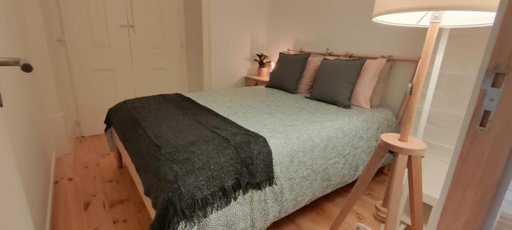 Quarto Com Varanda Na Rua Dos Douradores Lisabona Exterior foto